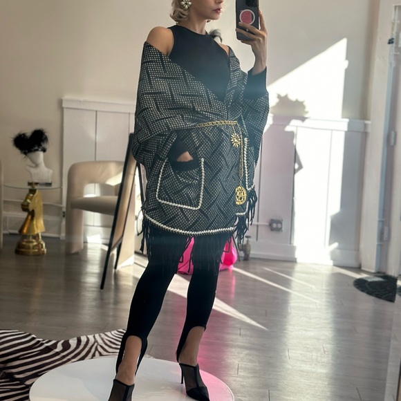 elegant Cardigan - Picture 6 of 6